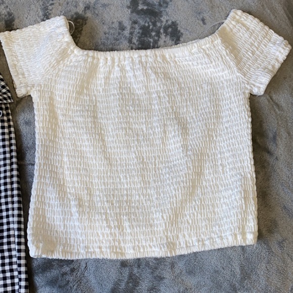 SUMMER OUTFIT!! - Picture 2 of 4